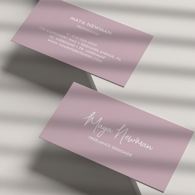 TARJETA DE VISITA SIMPLE MAUVE PASTEL SIGNATURE NAME PROFESSIONAL (Subido por el creador)