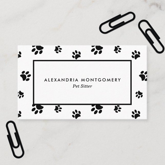 Tarjeta De Visita Sitio del Mascota profesional de pinturas negras (Black Paw Prints Professional Pet Sitter Business Card)