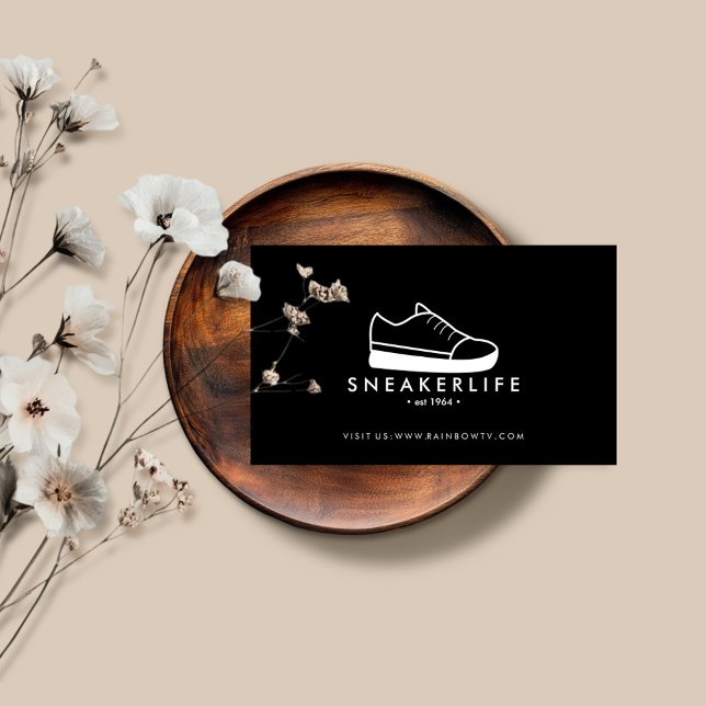 Tarjeta De Visita Sneaker Sport Shoes negro dibujado a mano (Subido por el creador)