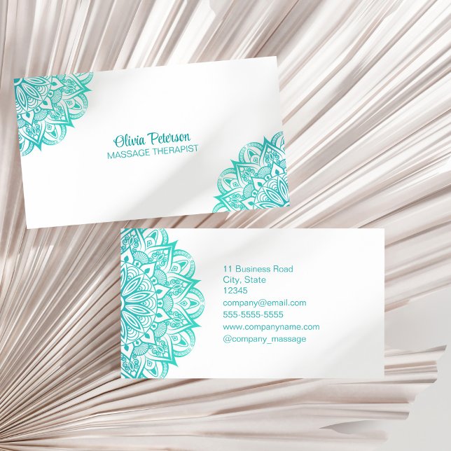 Tarjeta De Visita Terapia de Masaje Boho Turquoise Mandala (Boho Turquoise Mandala Massage Therapist Business Card on a dry palm leaf.)
