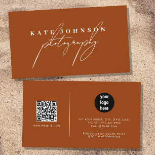 Tarjeta De Visita Terracota Firma Script QR Código Medios sociales