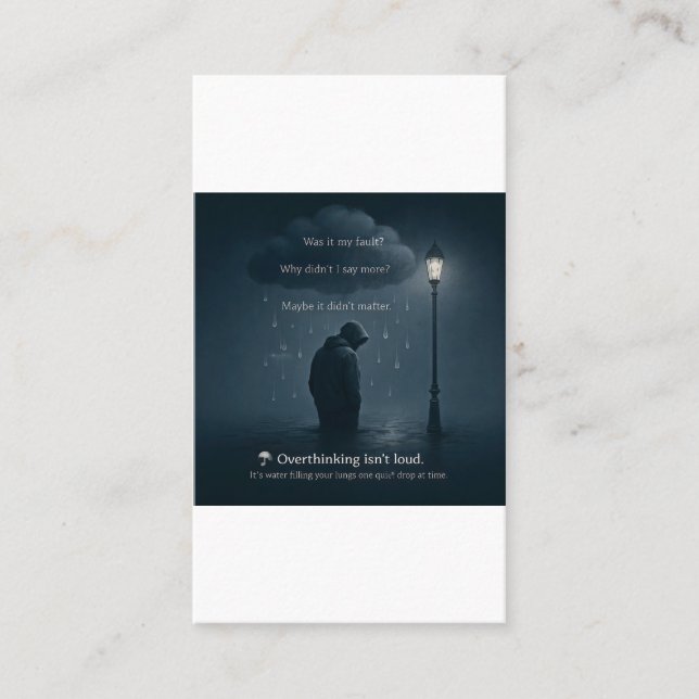 Tarjeta De Visita The Quiet Spiral – Realistic Overthinking Tee (Anverso)