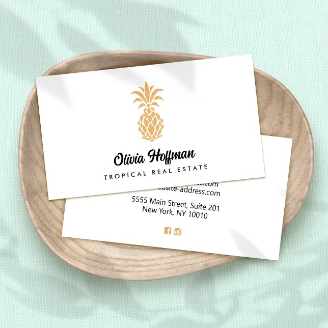 Tarjeta de visita Tropical Pineapple White and Gol (Subido por el creador)