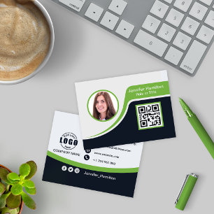 Tarjeta De Visita Verde negro profesional añada su código QR de logo