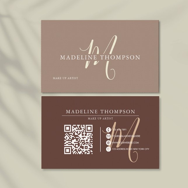 Tarjeta De Visita Warmth Beige Monogrammed Script código QR (Subido por el creador)