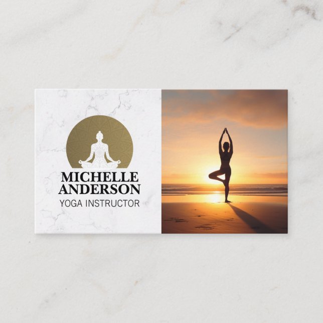 Tarjeta De Visita Woman Holding Yoga Pose on Beach  (Anverso)
