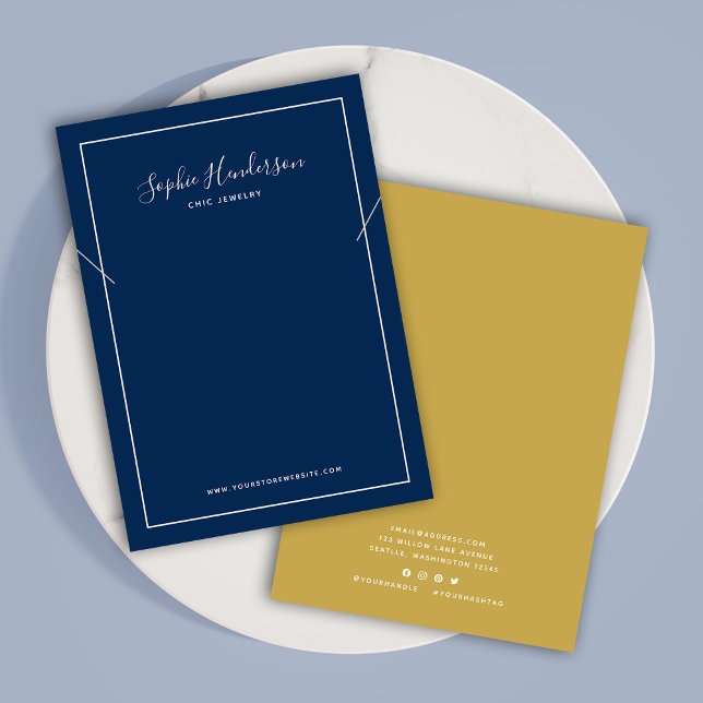 Tarjeta de visualización de caligrafía y collar de (Subido por el creador)