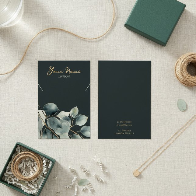 Tarjeta de visualización de collar de bonito de eu (Eucalyptus pretty leafy necklace display card.)