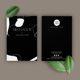 Tarjeta de visualización de collar negro y blanco