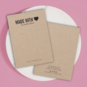 Tarjeta de visualización de corazones hechos con a