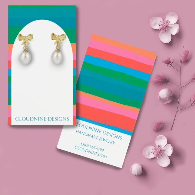 Tarjeta de visualización de joyas para el arriendo (Colorful stripes on this custom earring display card with an arch shape to highlight your creations)