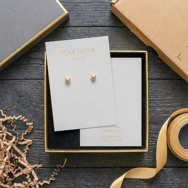 Tarjeta de visualización gris simple de los embrag (Grey simple earring display card.)