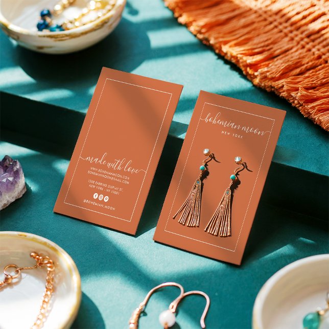 Tarjeta de visualización moderna de escritura blan (Modern copper white script earring display card)