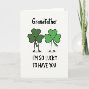 Tarjeta del abuelo de tréboles verdes