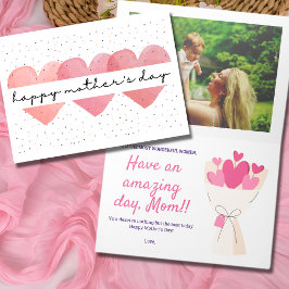 Tarjeta del Día de la Madre ramo de corazón feliz