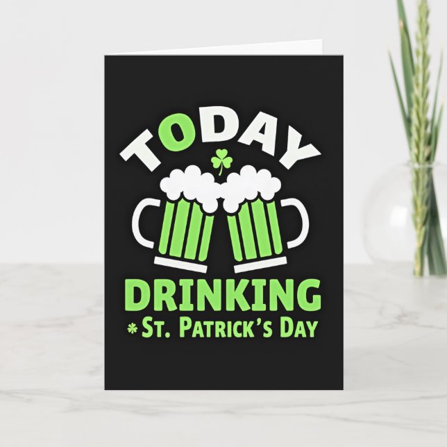 Tarjeta del Día de San Patricio bebiendo (Anverso)
