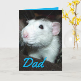 Tarjeta del día del padre de rata sonriente