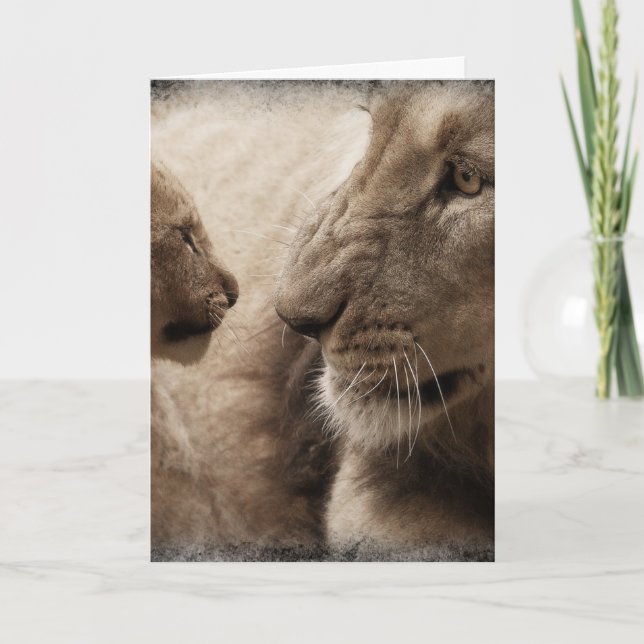 TARJETA DEL DÍA DEL PADRE LEÓN Y CACHORRO (Anverso)