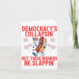 Tarjeta Democracia Divertida Se Está Derrumbando Pero Esto