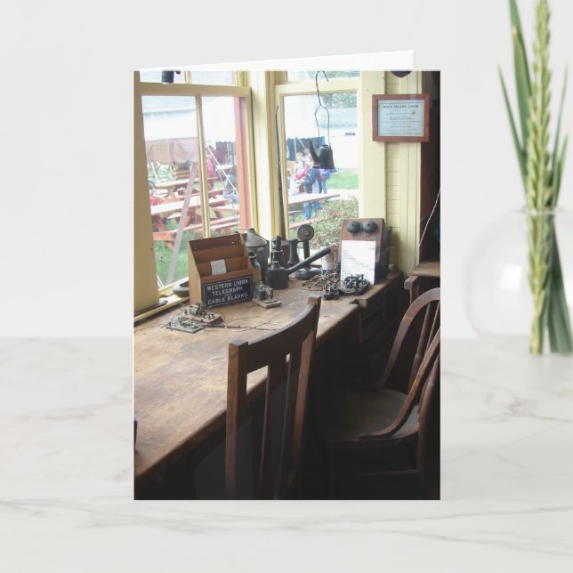 Tarjeta Dentro del depósito de trenes (Anverso)