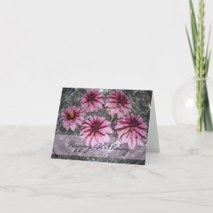 Tarjeta Deseos de cumpleaños con Dahlias Rosas