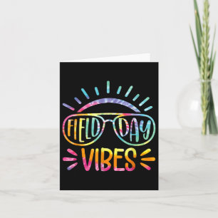 Tarjeta Día de Campo de Tie Dye Vibraciones Último Día de