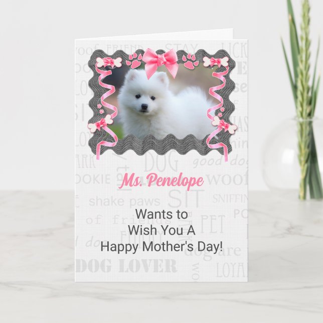 Tarjeta Día de la madre del perro en rosa y gris (Anverso)
