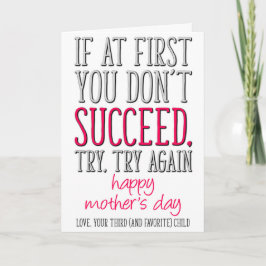 Tarjeta Día de la madre divertida del tercer hijo, tercer 
