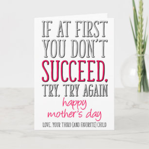 Tarjeta Día de la madre divertida del tercer hijo, tercer