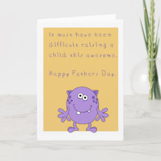 Tarjeta Día de padres divertido feliz con el monstruo