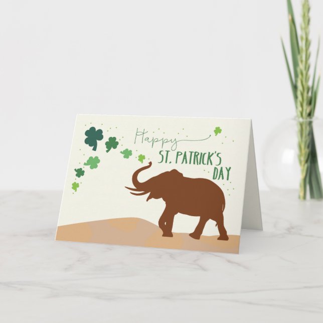 Tarjeta Día de San Patricio con elefante alegre y shamrock (Anverso)