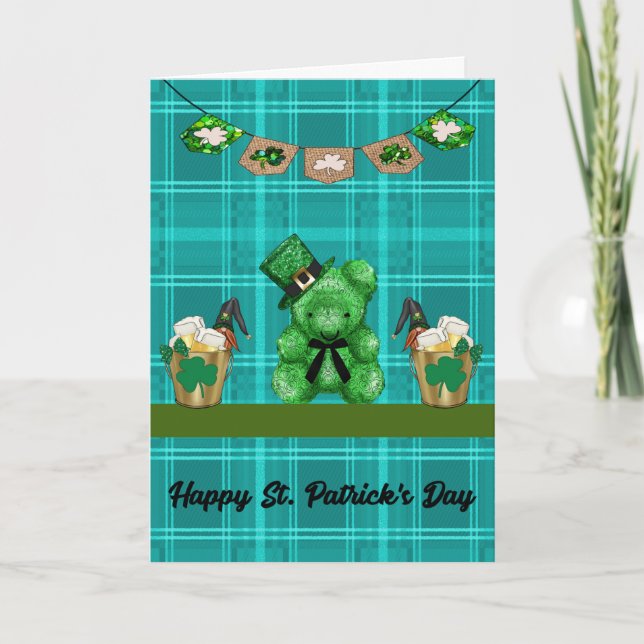 Tarjeta Día de San Patricio con oso verde y cerveza amaril (Anverso)