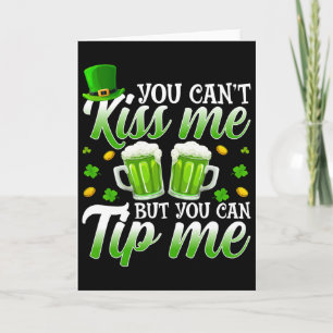 Tarjeta Día de San Patricio Shamrock Afortunado Camarera R