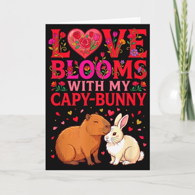 Tarjeta Día de San Valentín Conejo Capybara Amor Florece  (Anverso)