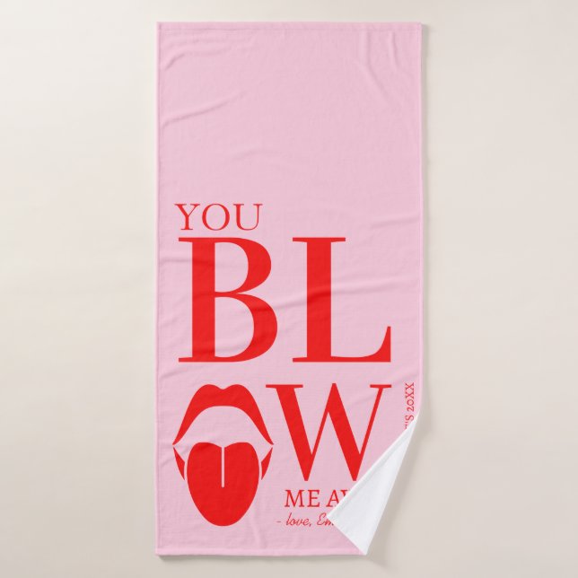 Tarjeta Día de San Valentín roja traviesa (Toalla de baño)