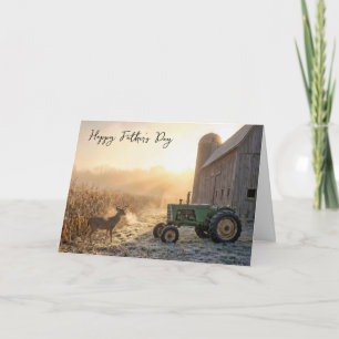 Tarjeta Día del Padre Ciervo en Niebla con Tractor de Gran