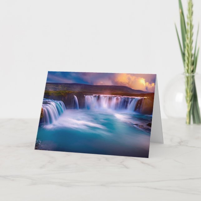 Tarjeta Diosa, cascadas islandesas (Anverso)