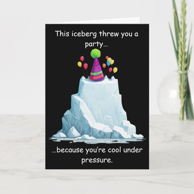 Tarjeta Diseño de cumpleaños de iceberg divertido con humo (Anverso)