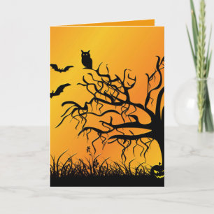 Tarjeta Diseño de Halloween con murciélagos, árboles y cal