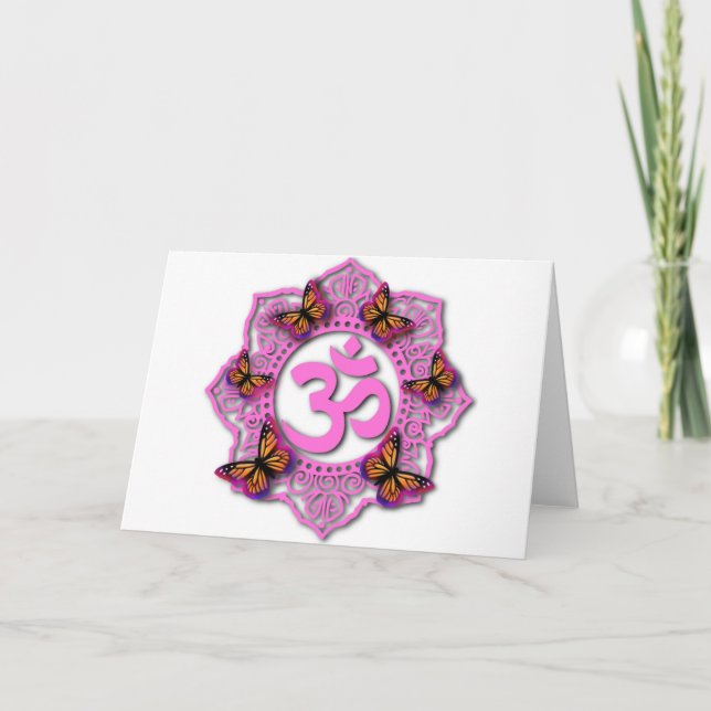 Tarjeta Diseño de Mandala rosa ohm con mariposas monarca (Anverso)
