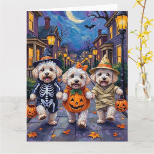 Tarjeta Disfraces de Halloween para Bichon Frise haciendo
