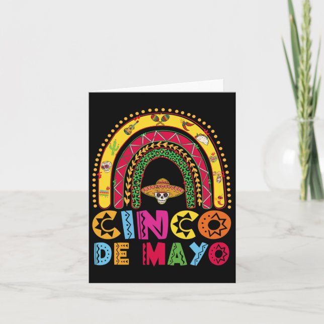 Tarjeta Disfraz de arcoíris de la fiesta mexicana Cinco De (Anverso)