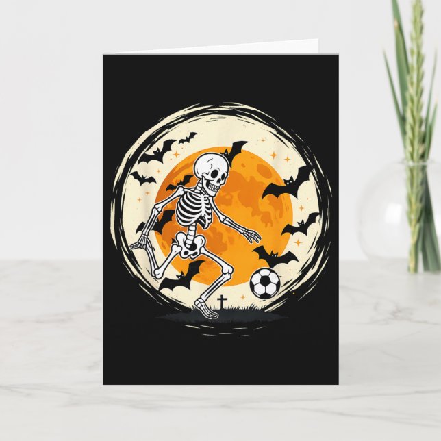 Tarjeta Disfraz de fútbol divertido de esqueleto de Hallow (Anverso)
