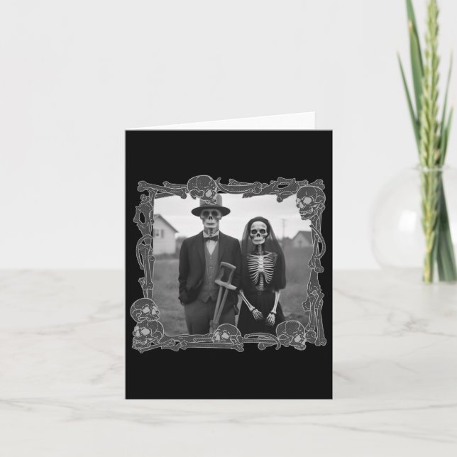 Tarjeta Disfraz de Halloween con esqueleto gótico american (Anverso)