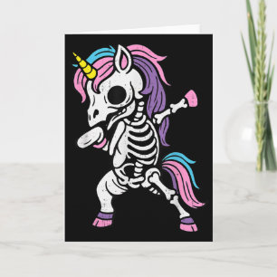 Tarjeta Disfraz de Halloween de Unicornio con esqueleto ha