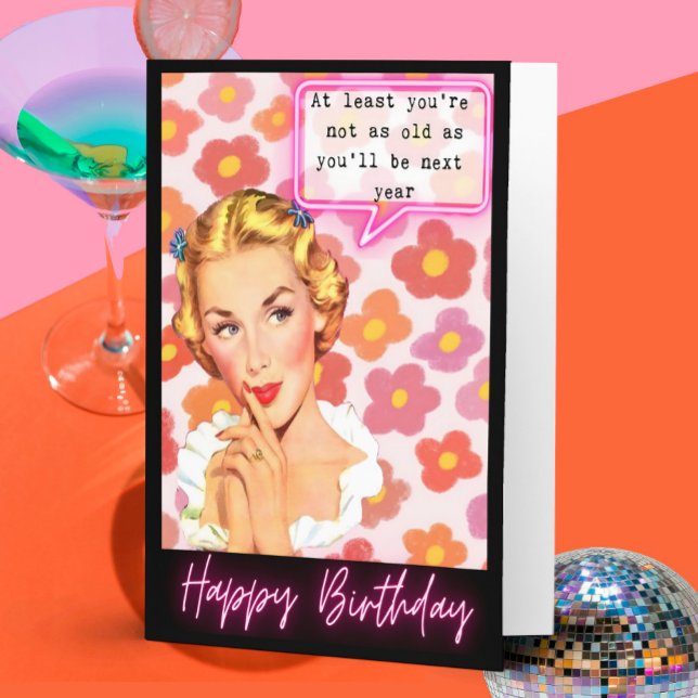 Tarjeta divertida de cumpleaños retro para la mejo (Subido por el creador)
