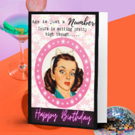 Tarjeta divertida de cumpleaños retro para la mejo