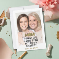 Tarjeta divertida de mamá terapeuta no remunerada
