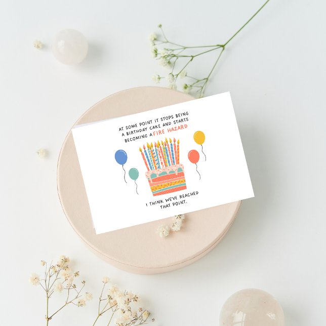 Tarjeta divertida para pasteles de cumpleaños y ri (Subido por el creador)
