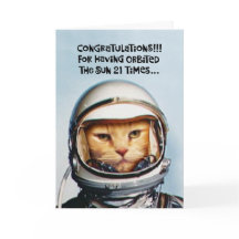 Divertido cumpleaños número 21